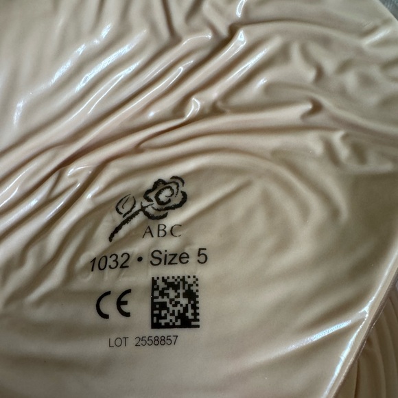 2 Breast forms ABC #1032 Sz 5 nude - Picture 3 of 4